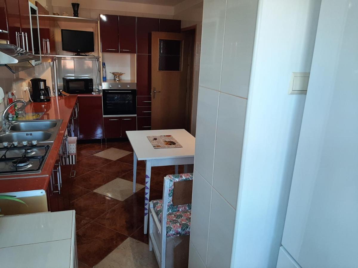 Ultracentral,Parcul Catedralei,Apartament 2 Camere Bacău Eksteriør billede